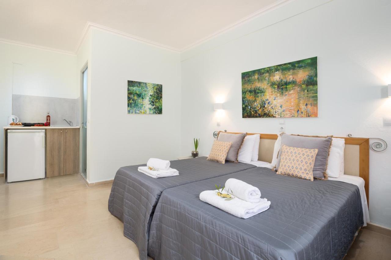 Finata Studios (Adults Only) Kavos Ngoại thất bức ảnh